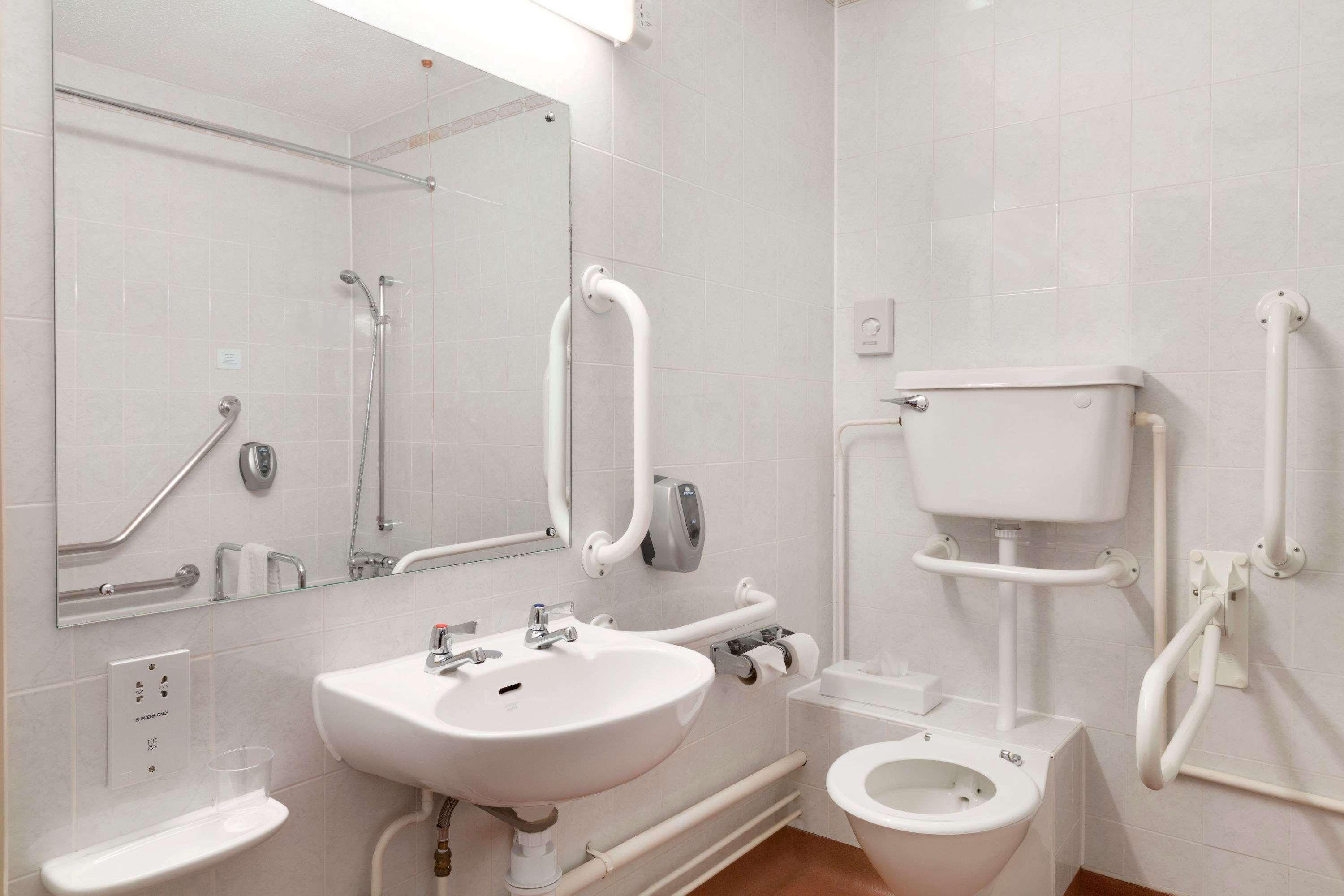 Days Inn Southampton Rownhams Chilworth  Экстерьер фото