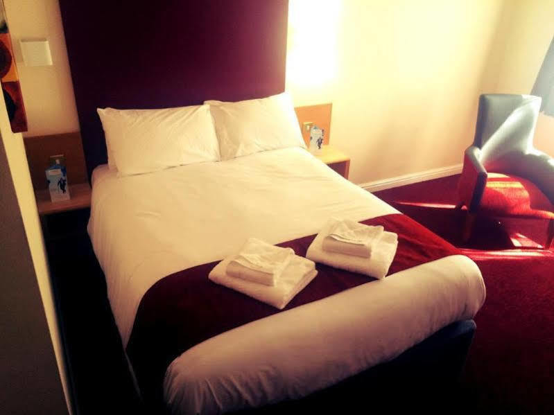 Days Inn Southampton Rownhams Chilworth  Экстерьер фото