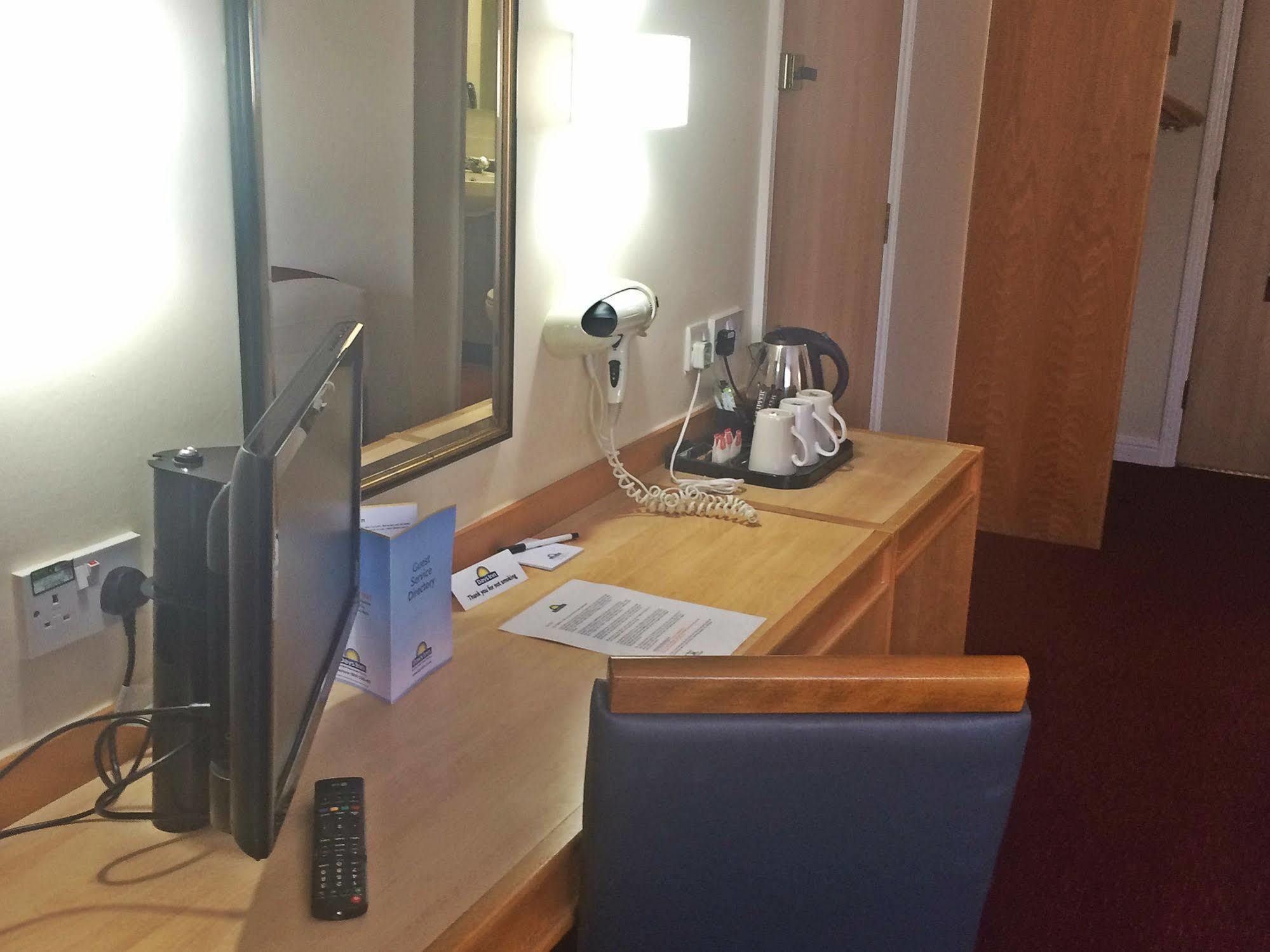 Days Inn Southampton Rownhams Chilworth  Экстерьер фото